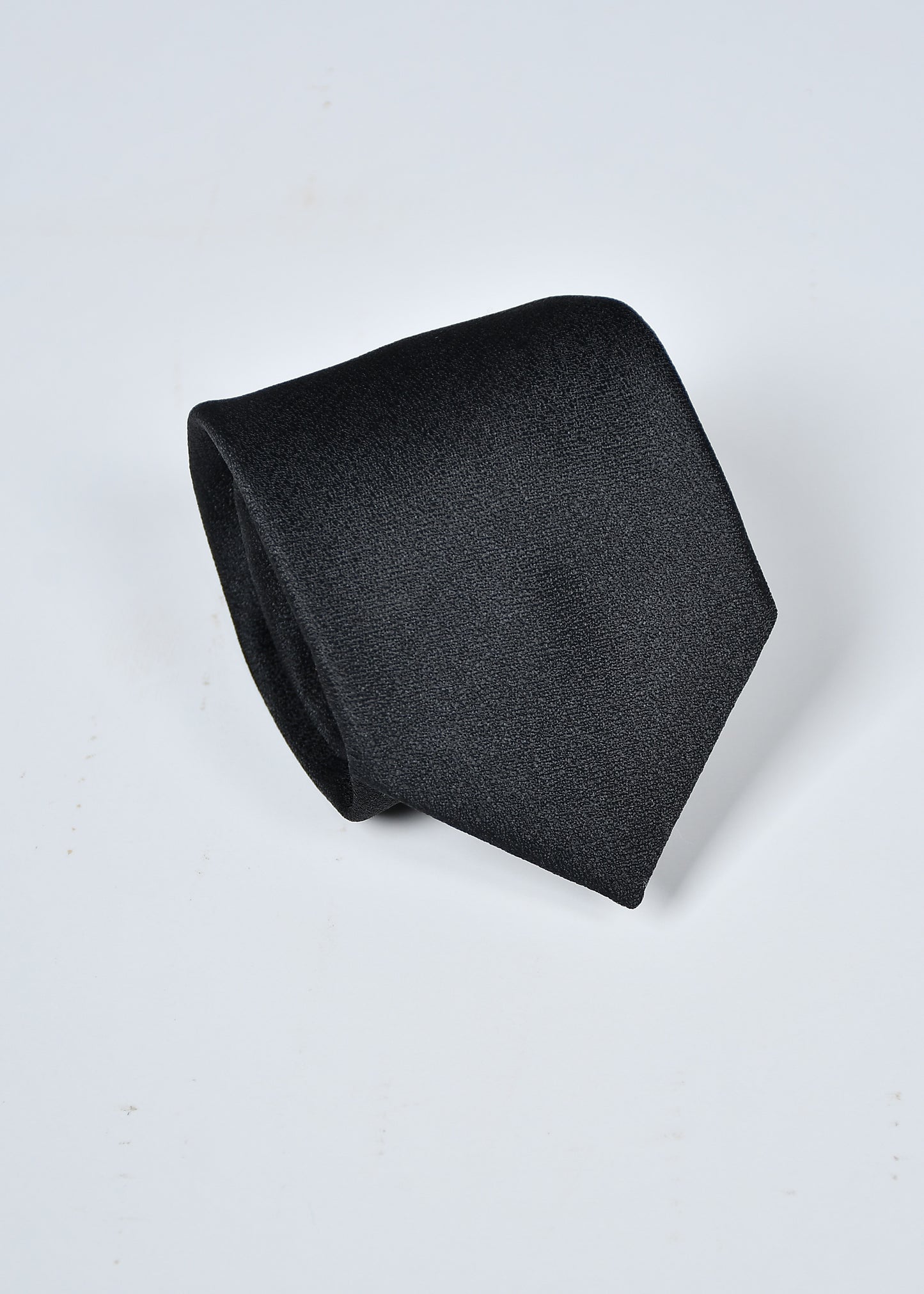 Ottoman Black